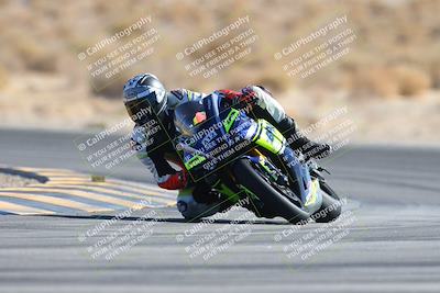 media/Jan-10-2025-CVMA Friday Practice (Fri) [[489e0da257]]/Group 4 and Trackday/Session 4 (Turn 16)/